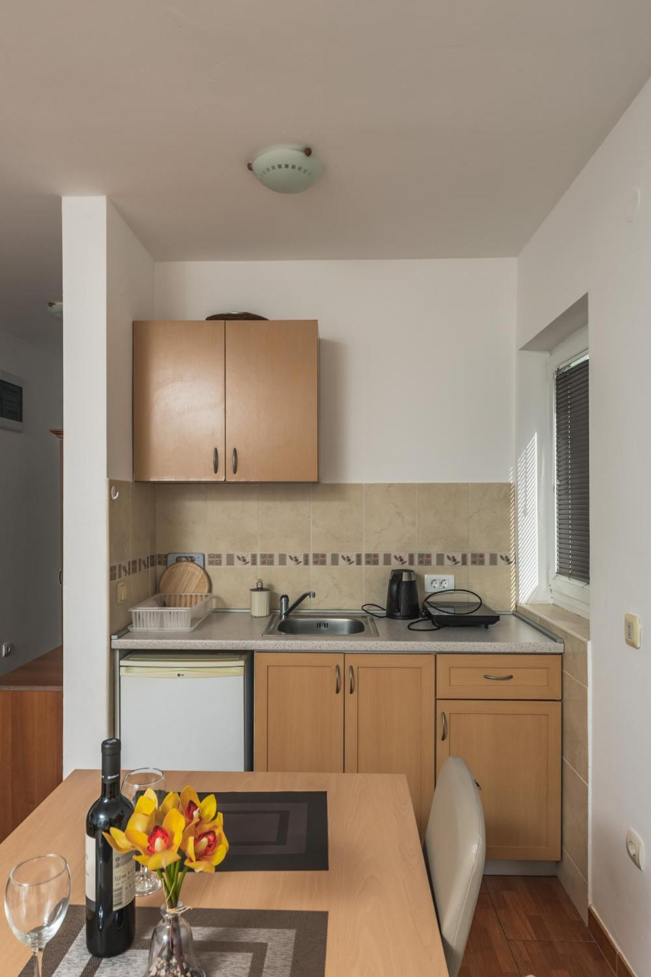 Apartments Franicevic Petrovac 외부 사진